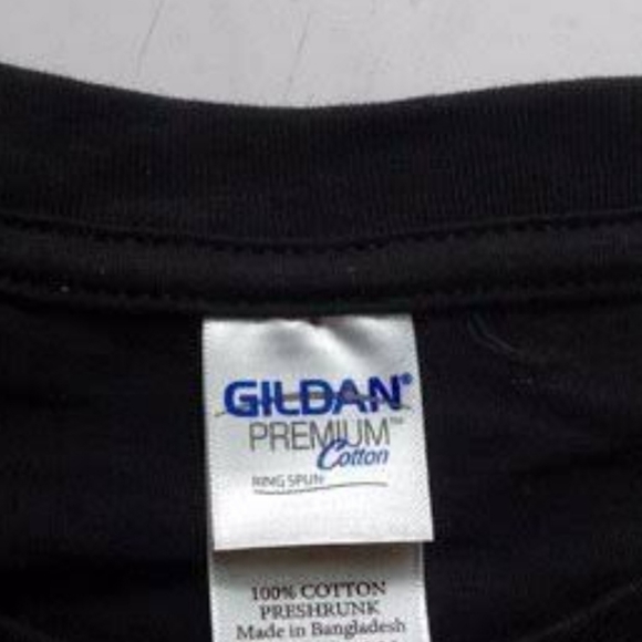 Yes I'm a, womens T-shirt, multiple sizes & and colors available - Picture 3 of 3